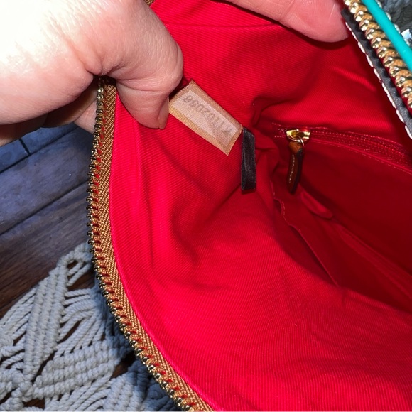 Dooney & Bourke | Pebbled Grain Fold Over Zip Crossbody - Picture 10 of 10